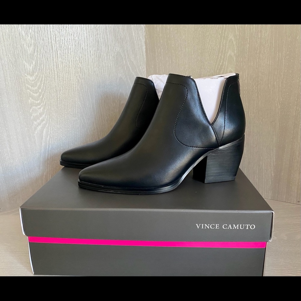 ***SOLD***Vince Camuto Booties